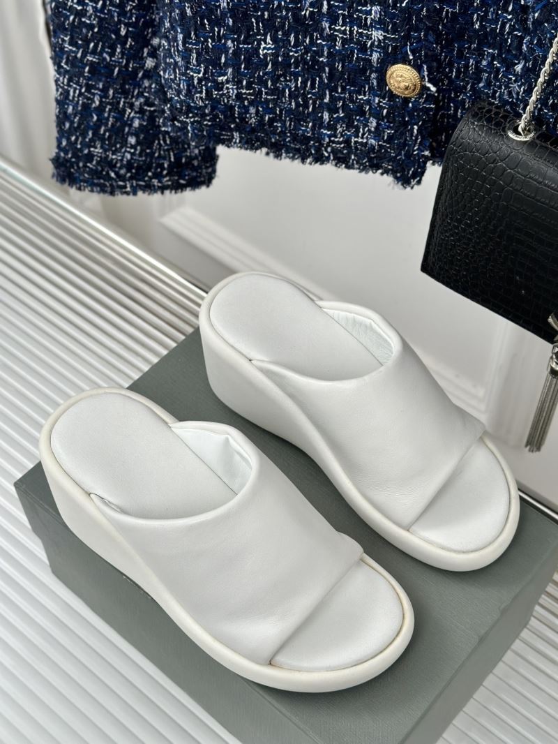 Balenciaga Slippers